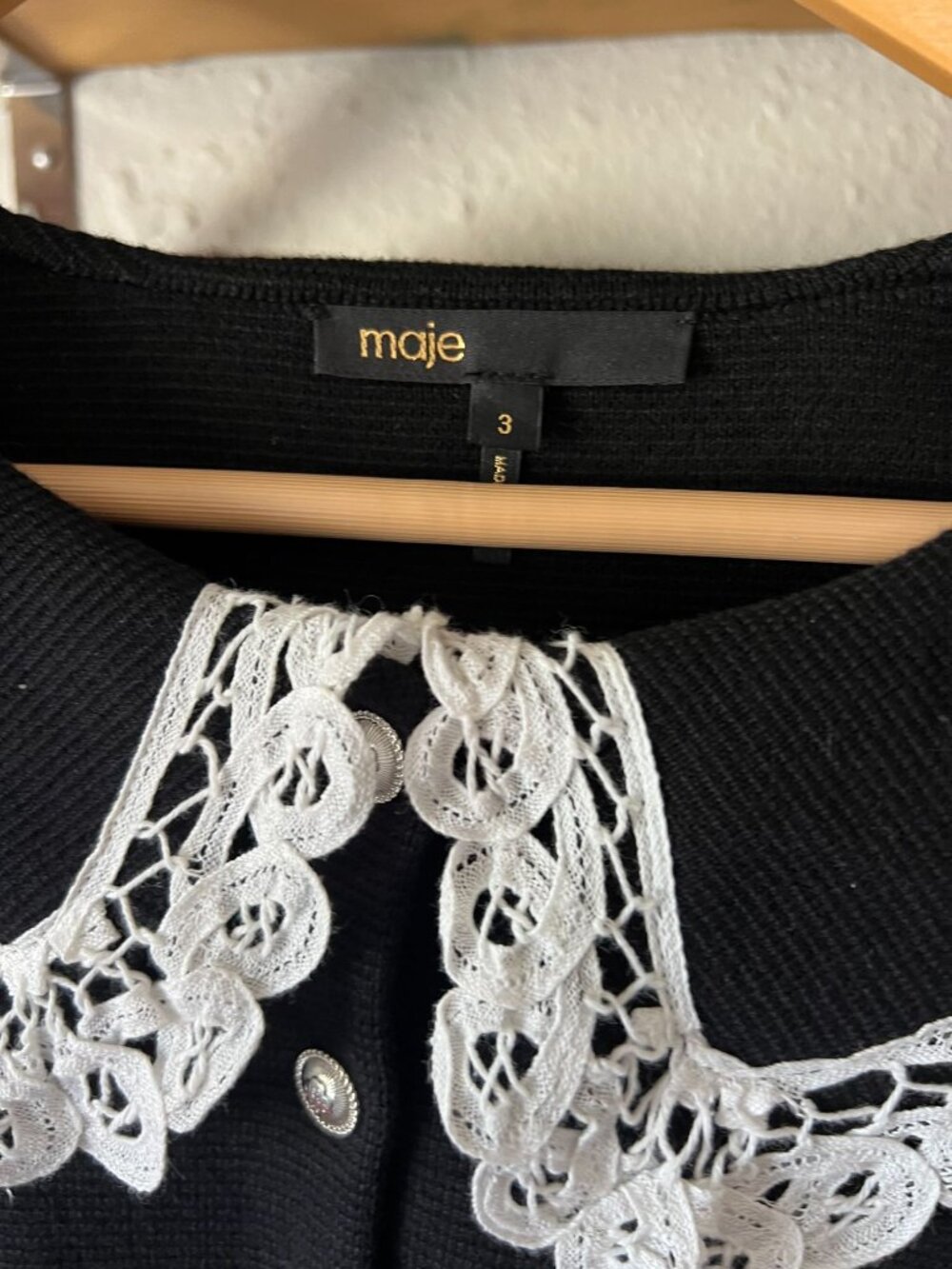 Maje Mirandal Black knit cardigan with large contrast collar Romantic Large - Picture 4 of 9